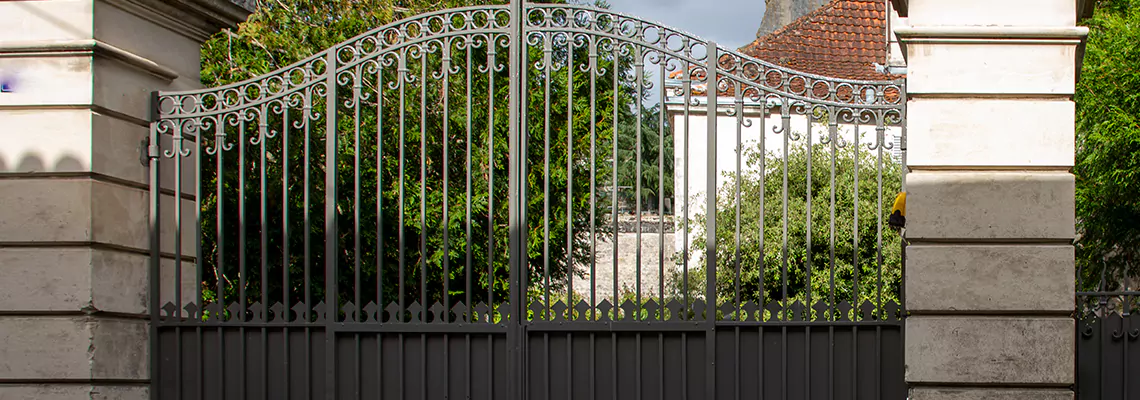 Wooden Swing Gate Repair in Panama City, FL